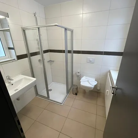 Hotel Gleiseins